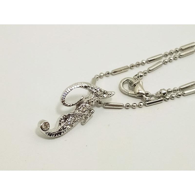 VeE Kalung Liontin Huruf Abjad J Kristal Swarovski